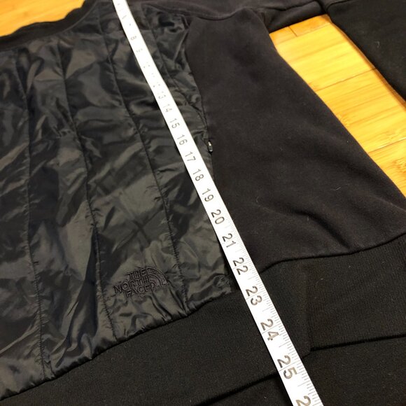 North Face Athletic Sweatshirt Quilted Black Darth Large Top Goth Gym Winter - Picture 4 of 6